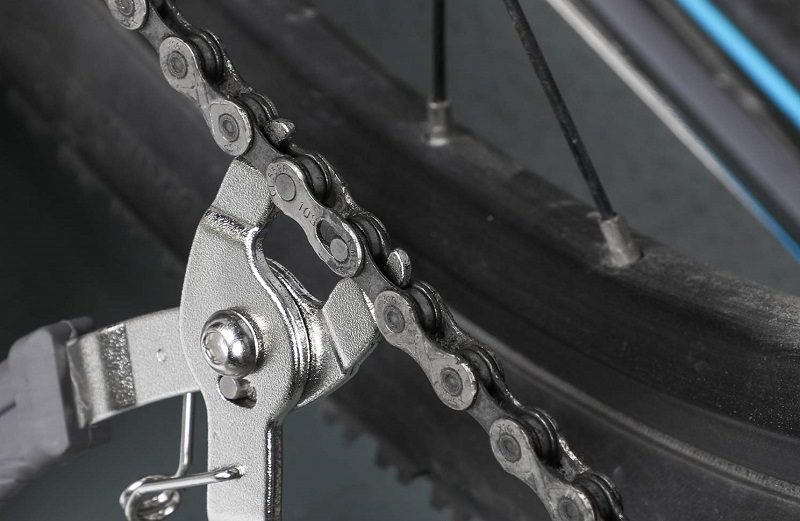 How to remove a bike chain