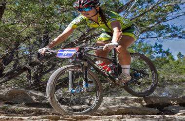 women mountain bike