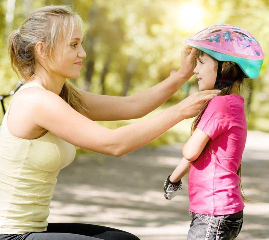 Guide to Picking a Best Toddler Bike Helmet