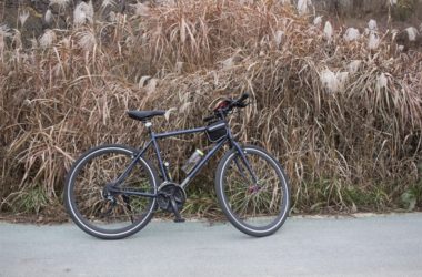 best hybrid bicycle under 300