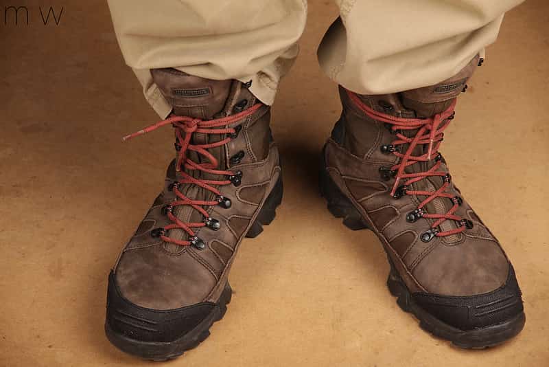Lace-up The Fitting Hiking Boots And Check The Width